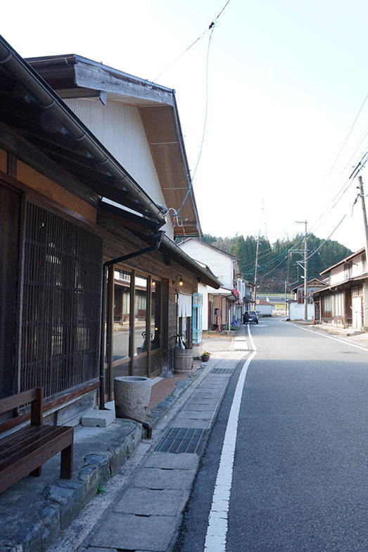 人口600人"不動産屋ゼロ"の地区に移住者がつくった「オクリノ不動産」。小さい町ににぎわい生む役割を　島根県奥出雲町
