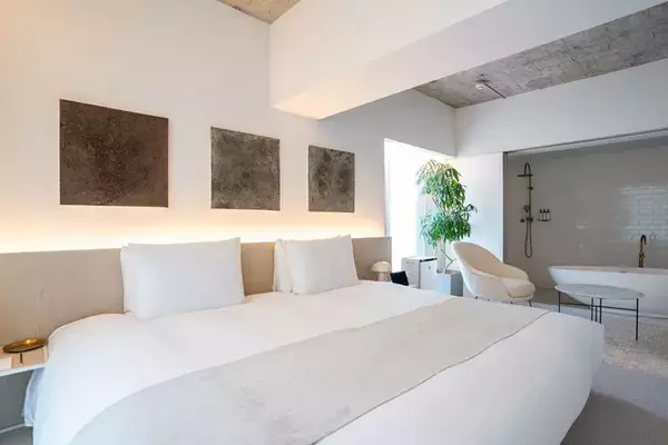 「【前橋】教科書に載るほどガチの”シャッター街”が「アートの街」へ！ JINSの田中仁CEOが私財投じるなど民間主導で“衰退した地元”を再生中」の画像