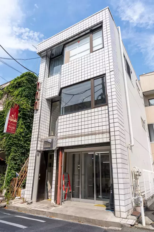 「【前橋】教科書に載るほどガチの”シャッター街”が「アートの街」へ！ JINSの田中仁CEOが私財投じるなど民間主導で“衰退した地元”を再生中」の画像