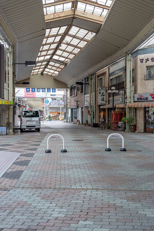 【前橋】教科書に載るほどガチの”シャッター街”が「アートの街」へ！ JINSの田中仁CEOが私財投じるなど民間主導で“衰退した地元”を再生中