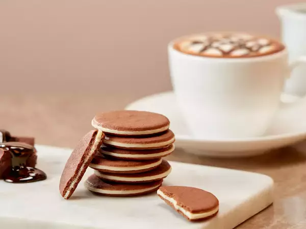 「【品川駅スイーツ】手土産にも自分用にも。品川駅ナカで選びたい華やかスイーツ3選」の画像