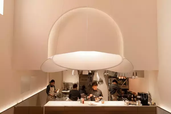 【福岡の注目店】たった8席。二つ星シェフのガストロノミー『L’Unique labo』で過ごす唯一無二のひととき