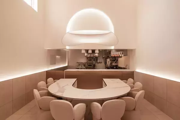 「【福岡の注目店】たった8席。二つ星シェフのガストロノミー『L’Unique labo』で過ごす唯一無二のひととき」の画像