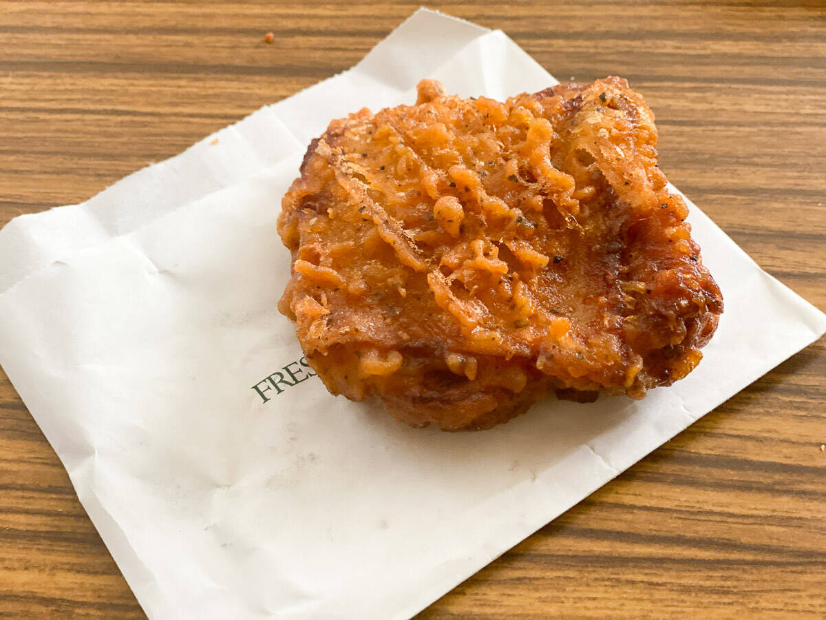 【クイズ】マクドナルドの「シャカチキ」はどれ？ 形や衣で推理しよう！