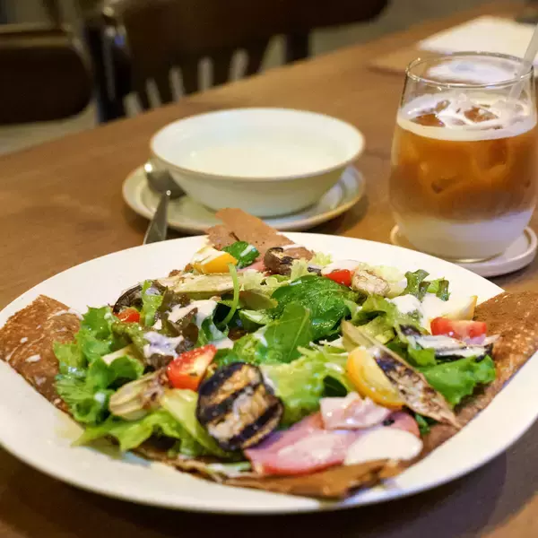 「【鎌倉ランチ】住宅街の可愛いお店『loudia』でそば粉100％の香ばしい口福ガレットを　」の画像