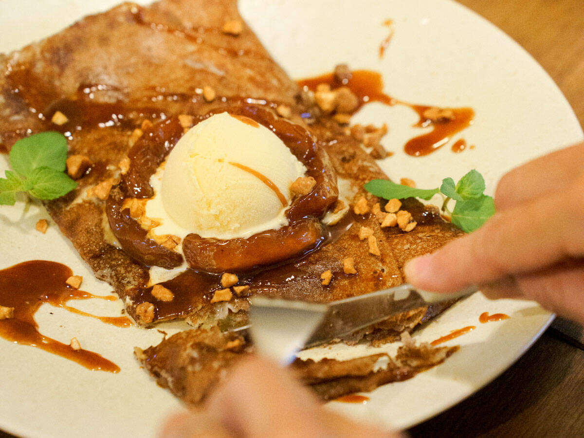 【鎌倉ランチ】住宅街の可愛いお店『loudia』でそば粉100％の香ばしい口福ガレットを　