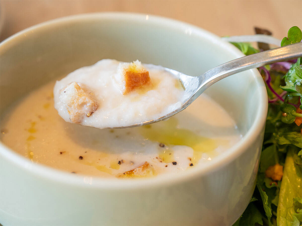 【静岡・三島】三島駅そばのカフェ『10-1kettle』で味わう絶品モーニングの魅力