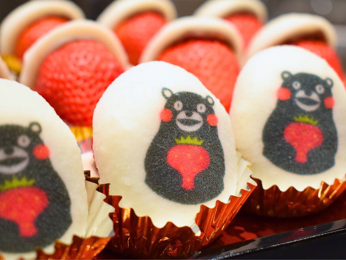 老舗餅屋の“本気”が詰まった幻の逸品。熊本『米白餅本舗』のいちご大福