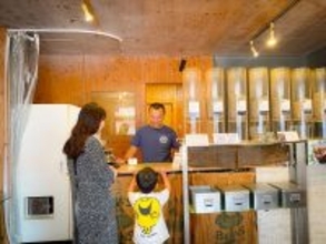 わざわざ行きたい茅ヶ崎の焙煎所『ジョンディーコーヒーロースターズ』。好みのコーヒーを探しに