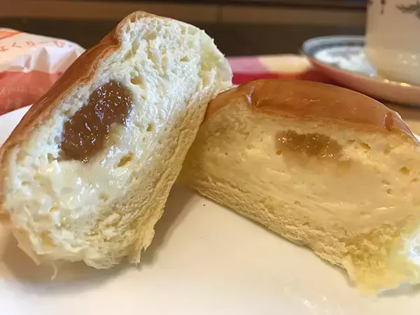 「『八天堂』の新作「パンケーキなくりーむパン」は本当にパンケーキなのか？【実食調査】」の画像