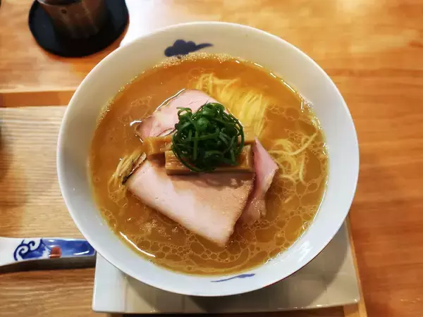 「2025年の東京BESTラーメン7軒。ラーメン官僚が太鼓判を押す至極の名杯たち」の画像