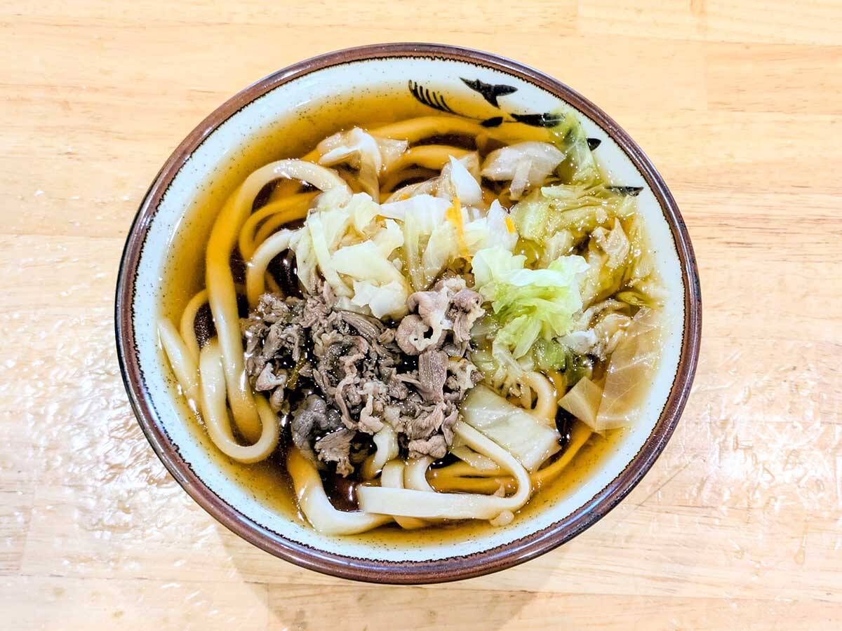 行列には訳がある！ 会社員から転身した『白須うどん』三代目が作る「吉田のうどん」が旨いワケ