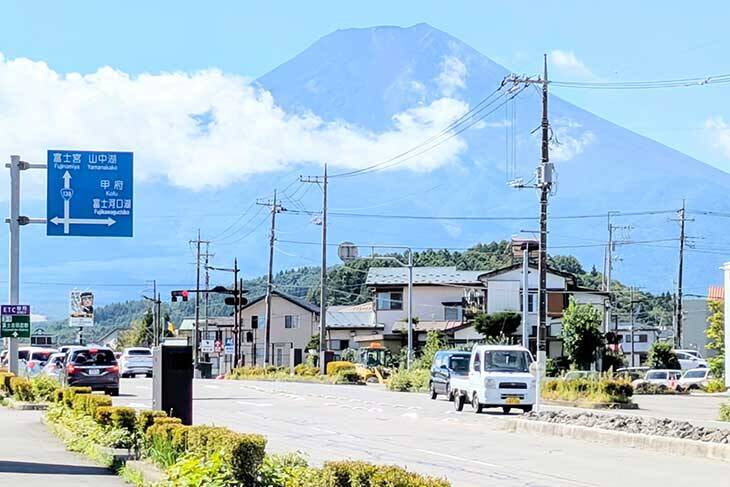 行列には訳がある！ 会社員から転身した『白須うどん』三代目が作る「吉田のうどん」が旨いワケ