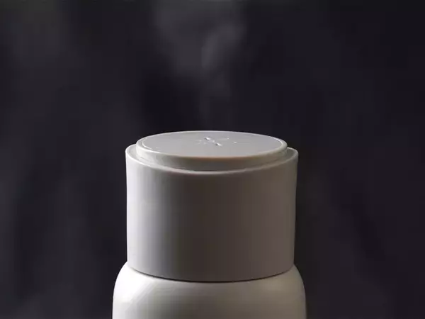 「いつでもお湯が沸かせて水筒みたいに持ち歩ける！Thankpanのポータブルケトルが便利すぎる」の画像