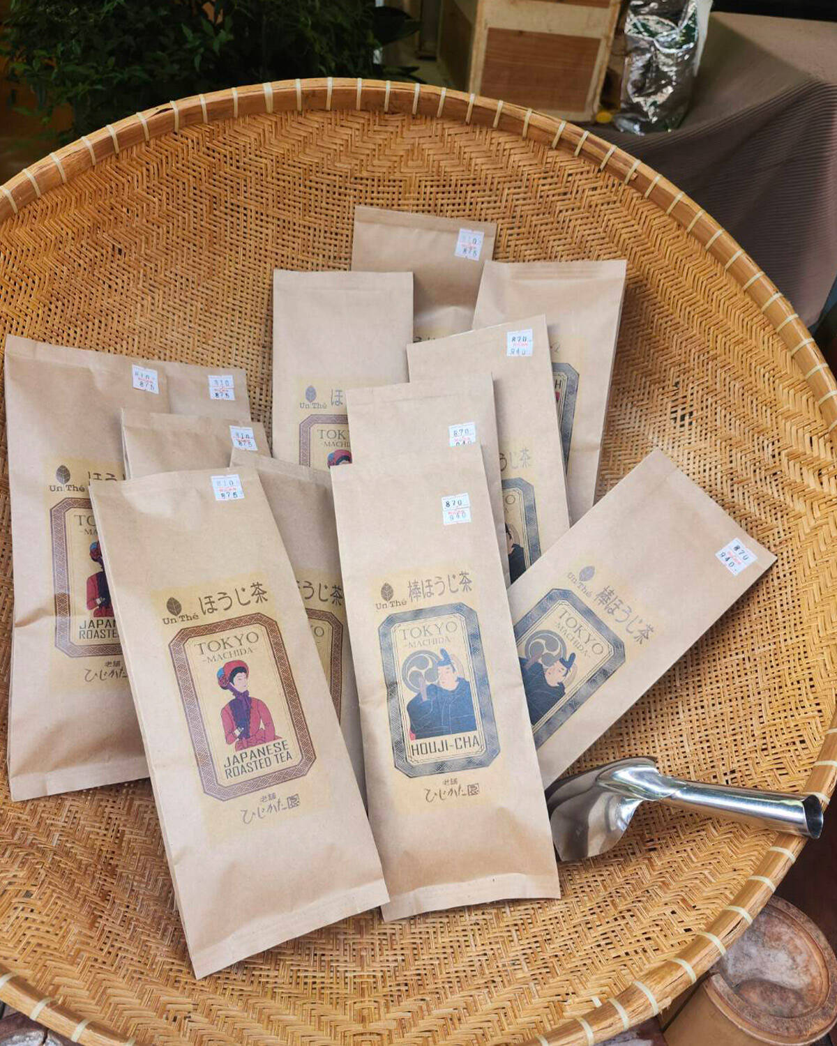 世界中のお茶が楽しめる東京・町田市の老舗ティーサロン『老舗ひじかた園』で楽しむ優雅なティータイム