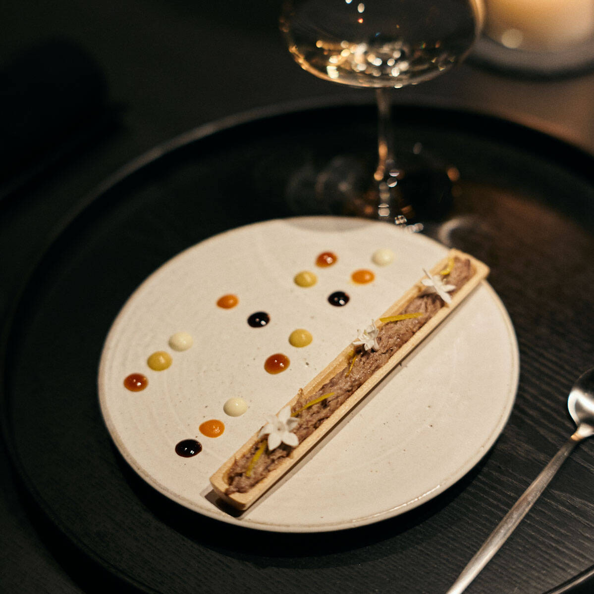 「竹鶴ピュアモルト」を味わう没入型バー「The TAKETSURU experience」が神楽坂に期間限定で誕生