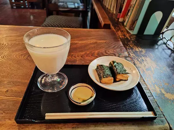 「【江戸時代から続く老舗の名物】神田明神前の茶屋『天野屋』、時を忘れて“甘酒”を味わう」の画像