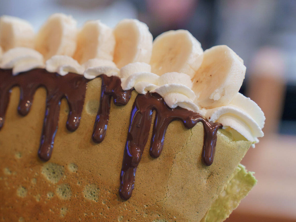 【鎌倉カフェ】レトロ商店街で見つけた『クレープとエスプレッソとかまくら茶房』のパリパリな抹茶クレープ