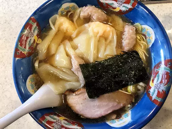 「つるっ、もちもち。老舗から新店まで、絶対外さない“東京ワンタンメン”を一挙紹介！」の画像