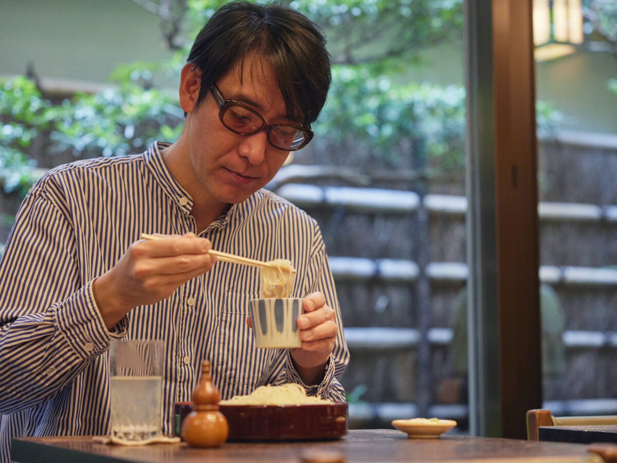 【小宮山雄飛 蕎麦呑みの名店】大人になってわかった日本橋の老舗『室町砂場』の楽しみ方