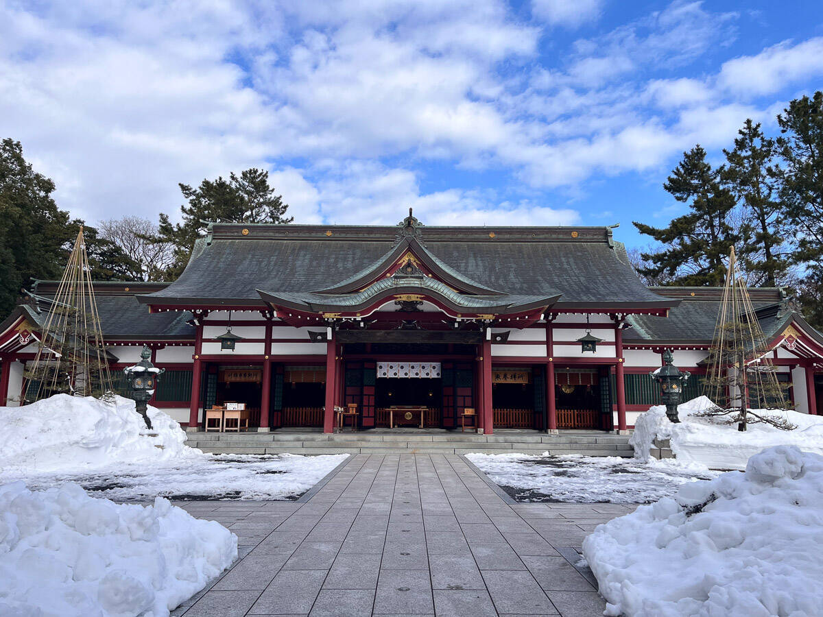 【フーテンの寅みやげ】BEAMSディレクターが見つけた福井・敦賀「氣比神宮」の桃太郎