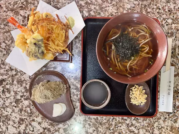 「【フーテンの寅みやげ】BEAMSディレクターが見つけた福井・敦賀「氣比神宮」の桃太郎」の画像