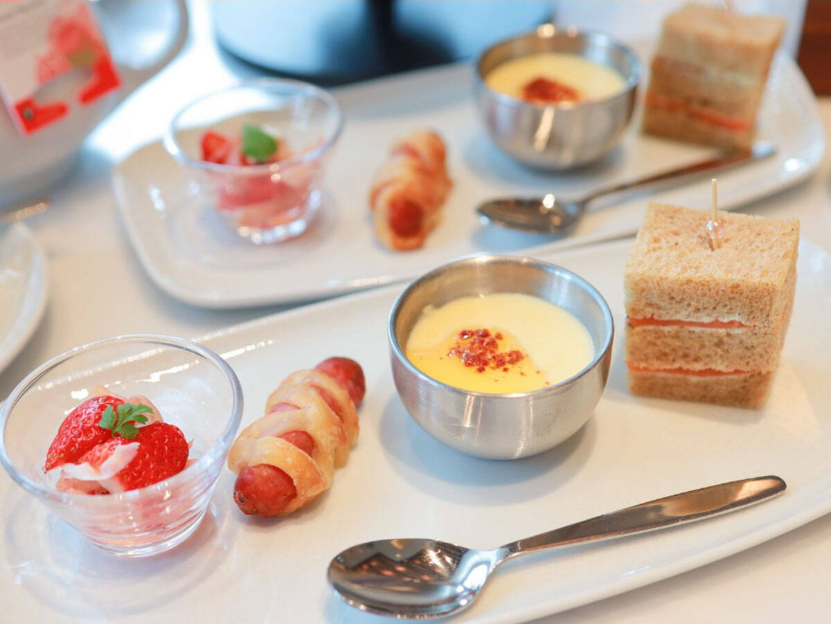 デートや女子会にも 『ダブルツリーbyヒルトン富山』のアフタヌーンティー