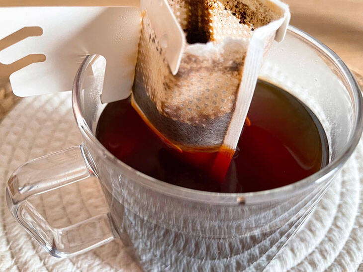 ドリップバッグが浸からず普段のコーヒーが2倍美味しくなる！ 100均の「優秀コーヒードリップバッグ」2選