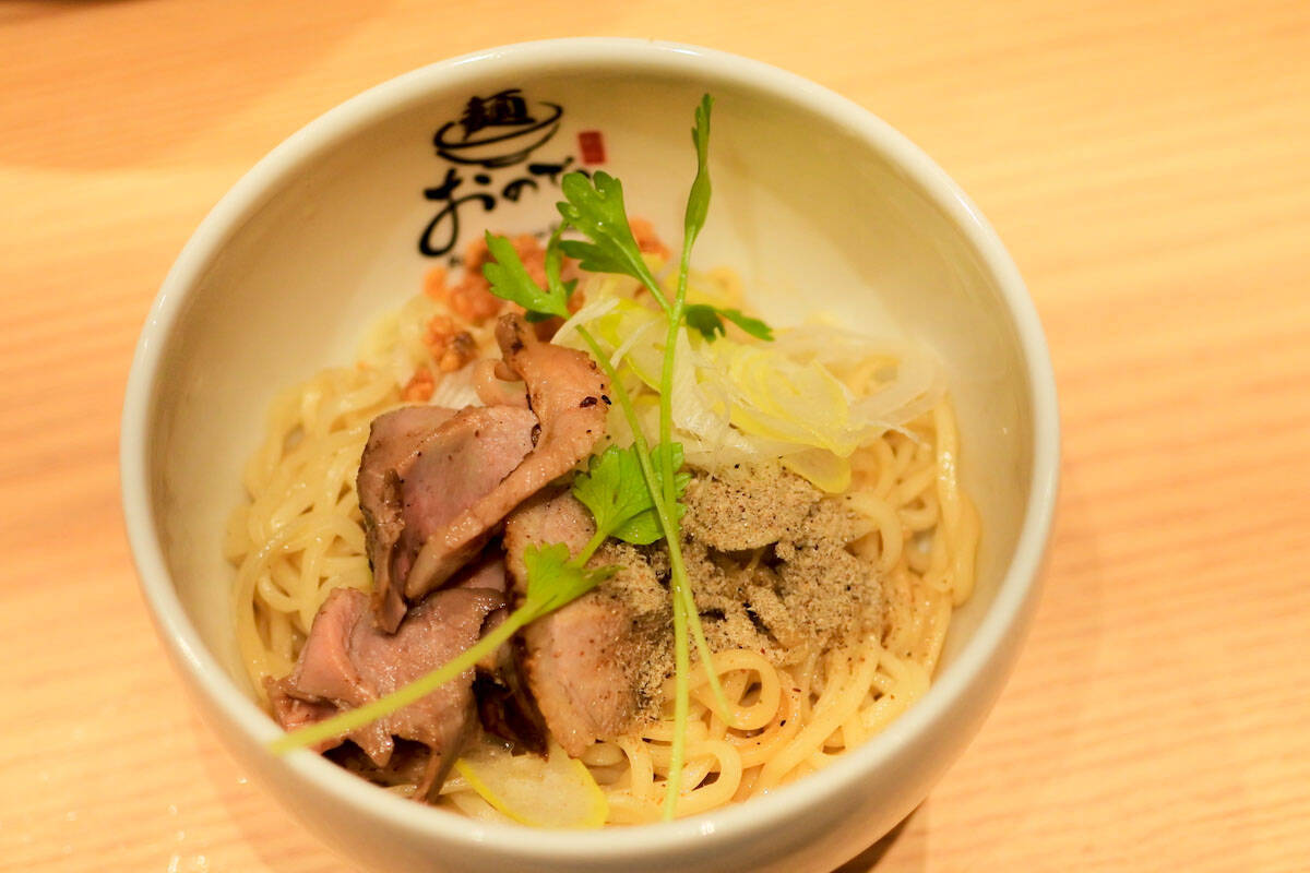 実はラーメン激戦区・東銀座に『麺 銀座おのでら』が誕生。限定「特製塩ラーメン」が絶品なワケ