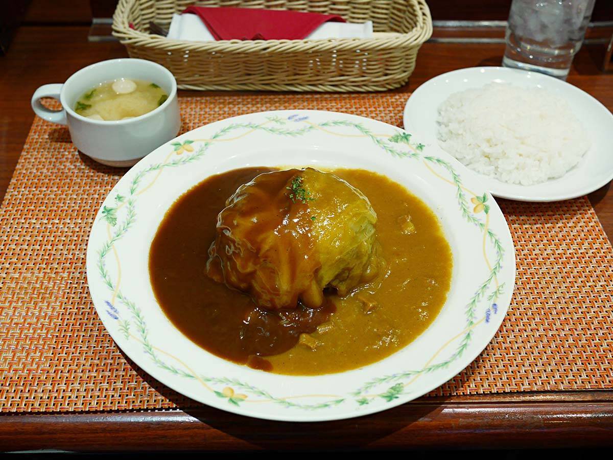 【大阪ひとり旅】一生に一度は食べておきたい名店『グリルマルヨシ』の名物「特製ロールキャベツ」の魅力