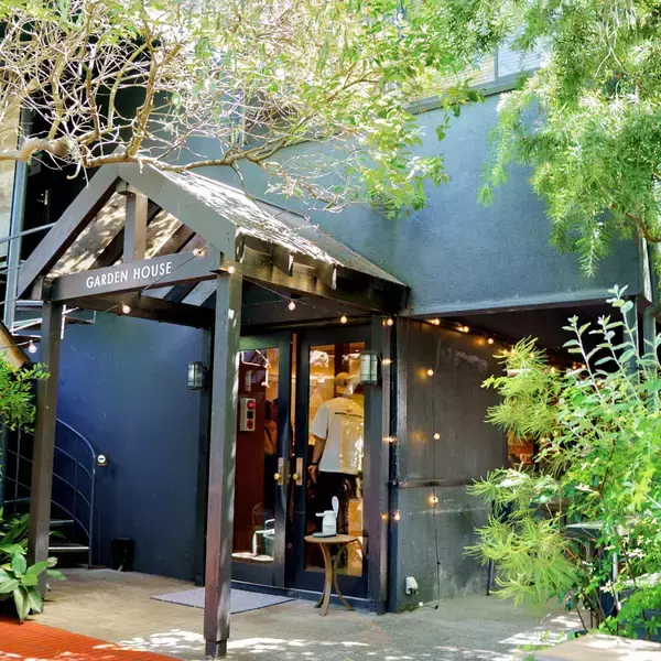 「鎌倉モーニングは癒し。GARDEN HOUSE Kamakuraで味わう王道パンケーキの朝食じかん」の画像