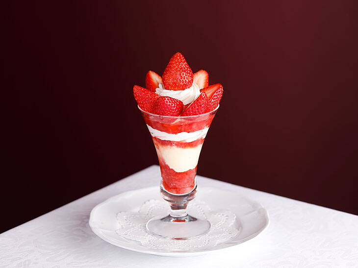 希少品種のいちごが勢揃い！ 銀座『資生堂パーラー』で味わいたい「スペシャルパフェ」5選