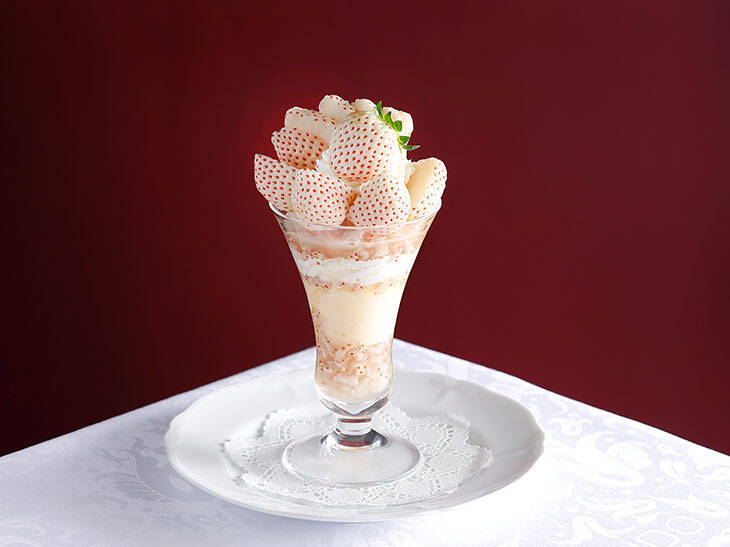 希少品種のいちごが勢揃い！ 銀座『資生堂パーラー』で味わいたい「スペシャルパフェ」5選