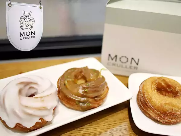 大阪食べ歩きの新名物ドーナツ！話題の店『MON CRULLER』のフレンチクルーラー