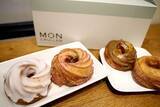 「大阪食べ歩きの新名物ドーナツ！話題の店『MON CRULLER』のフレンチクルーラー」の画像5