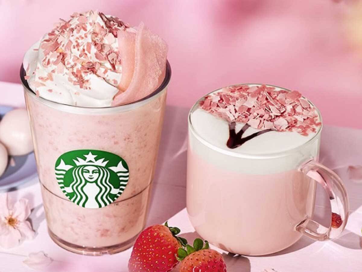 白玉と生八ツ橋がのったスタバの新作「さくらカシス ストロベリー 白玉 フラペチーノ」が絶品すぎる！