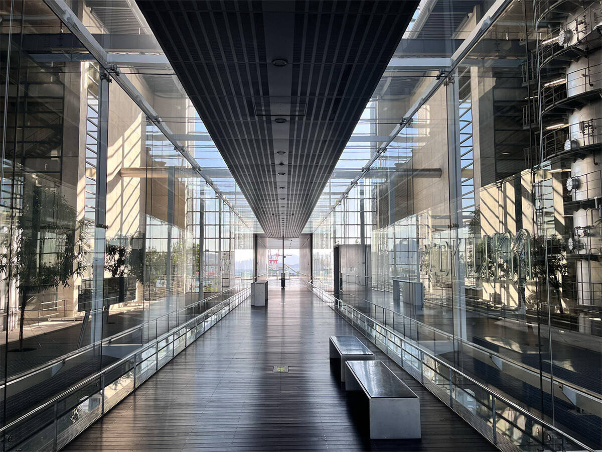 【フーテンの寅みやげ】特別なお土産。BEAMSの名物ディレクターが広島で買った折り鶴のキーホルダーとは？