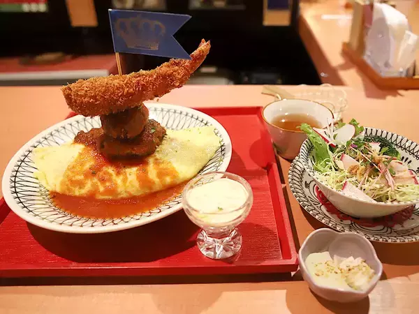 「昔ながら正統スタイルから個性派まで。大阪の絶品オムライス5選」の画像