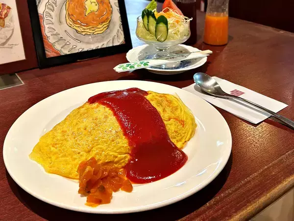 「昔ながら正統スタイルから個性派まで。大阪の絶品オムライス5選」の画像