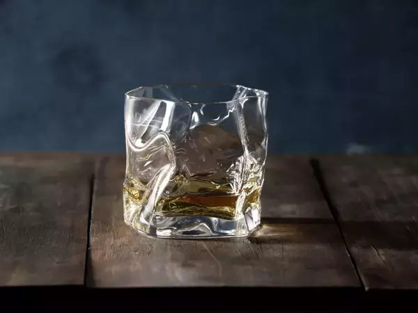 「食のプロも惚れる『木村硝子店』の美しいグラスに魅了されるワケとは？【木村武史代表インタビュー】」の画像