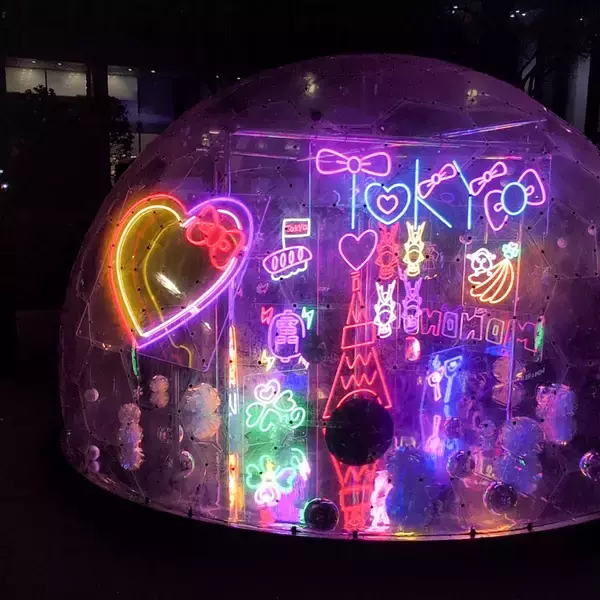 「【イルミ・屋台グルメ】大晦日・新年のお出かけに！ 西新宿の夜イベント「Shinjuku Neon Walk」が素敵」の画像