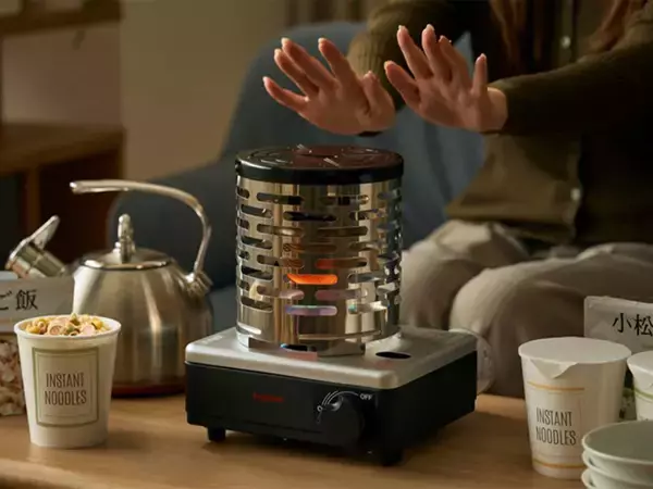 「2026年に注目のテーブル調理家電。燗酒や燻製が自由自在に楽しめる3台」の画像