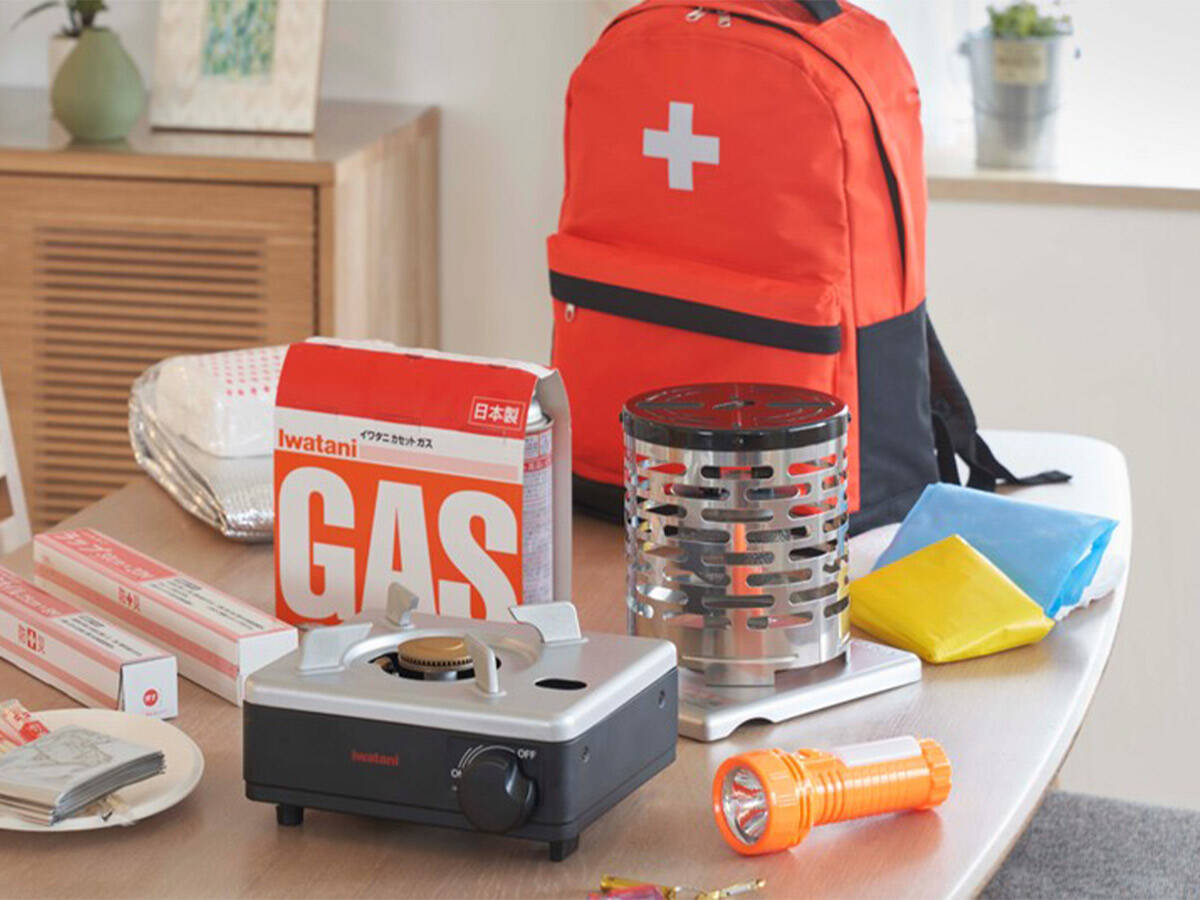 2026年に注目のテーブル調理家電。燗酒や燻製が自由自在に楽しめる3台