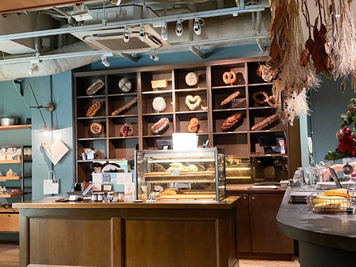 【新宿ランチ】カフェ使いもおすすめ。アートホテル『THE KNOT TOKYO』のオールデイダイニング