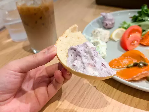 「ベーグル食べ放題！ BAGEL ＆ BAGEL × Kiri Café（恵比寿）のランチプレートが魅力的」の画像