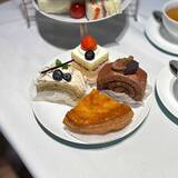 「【STU48吉田彩良さん】絶品スコーンがお気に入り！本場のアフタヌーンティーを楽しんだ日/私が恋する白いカフェVol.6」の画像4