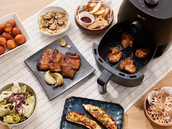 「揚げ物の脂質と油の処理がゼロに。ノンオイルで揚げ調理ができる最新「エアフライヤー」」の画像