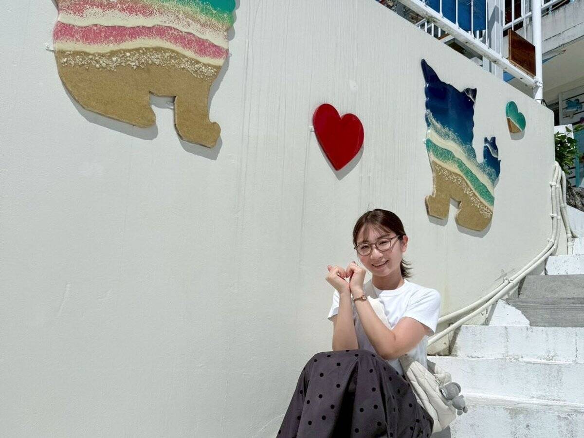 【瀬長島ウミカジテラス】に行こう！ 海と空に挟まれて味わう極厚の「マグロカツバーガー」