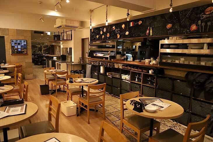 お酒も料理も破格の安さ、あふれるチーズの背徳感！京都で話題の『原価ビストロチーズプラス』を体験