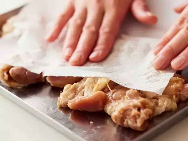 「【お悩みレシピ】あの調味料で名店からあげができちゃった！ からあげの鳥しん風「ジューシー唐揚げ」」の画像